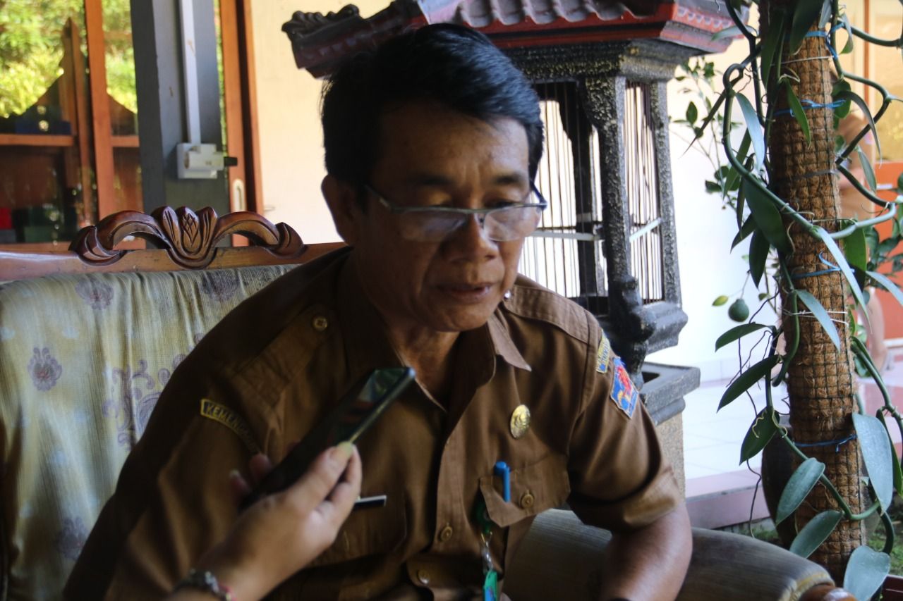 podiumnews.com-Desa Adat Diminta Buat Pararem Tak Boleh Meliarkan Anjing